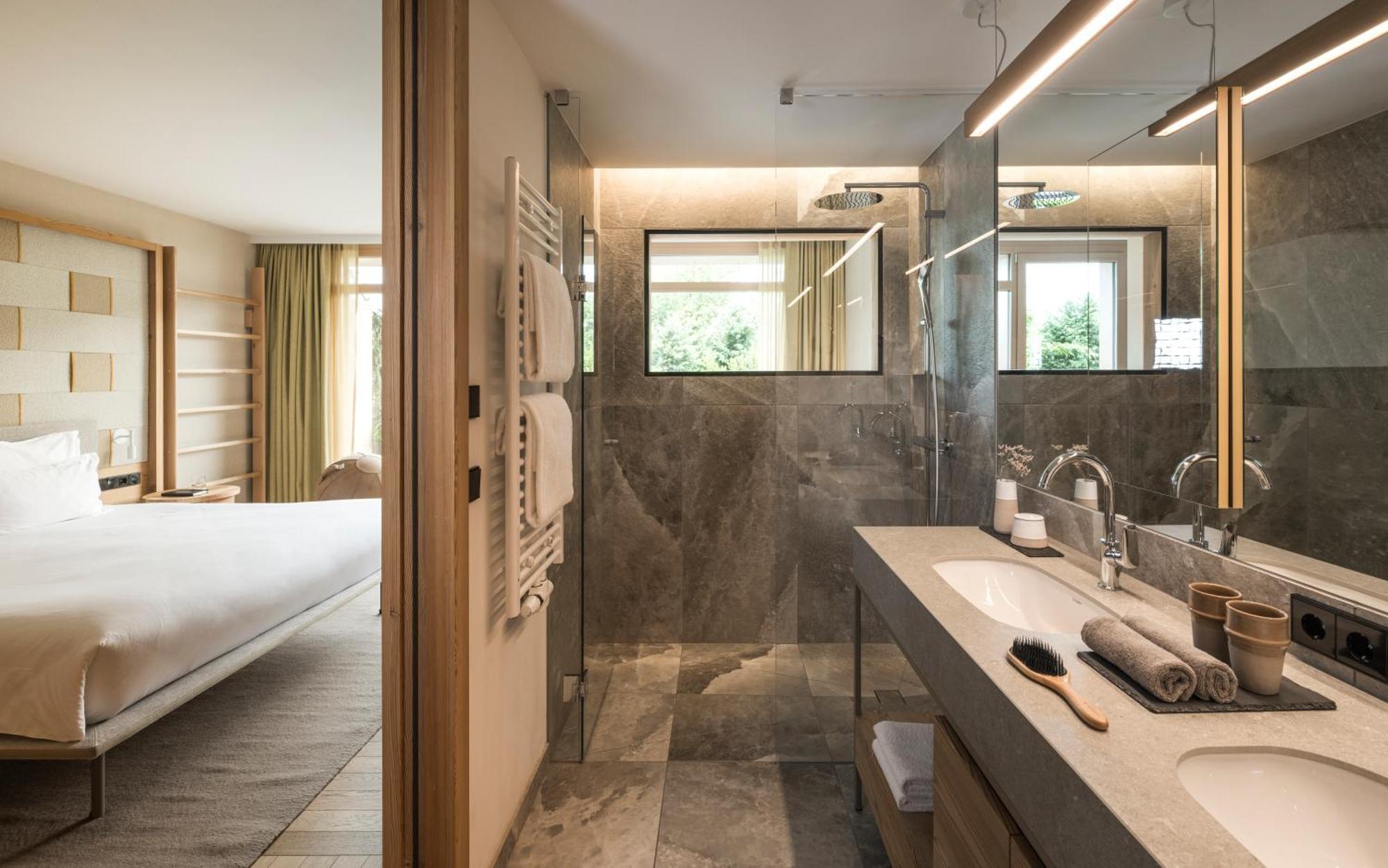 Falkensteiner Hotel Kronplatz - The Leading Hotels Of The World (Adults Only) Riscone Camera foto Bathroom